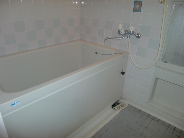 ドール魚崎の浴室