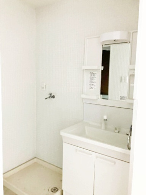 【独立洗面台】 | 六甲ロイヤル