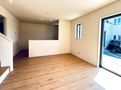 【居間・リビング】 | 松戸市金ケ作新築戸建【金ケ作小学校：3分】 | 16.75帖リビングダイニングキッチン