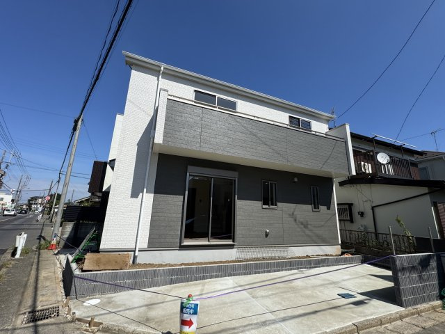 松戸市金ケ作新築戸建【金ケ作小学校：3分】の外観|完成済み内覧可能です！！