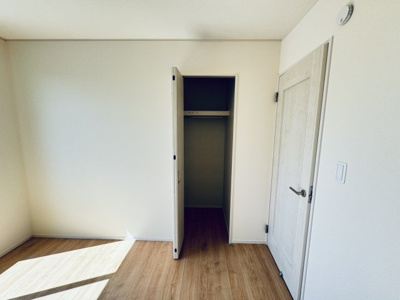 【収納】 | 松戸市金ケ作新築戸建【金ケ作小学校：3分】 | 5.25帖洋室収納