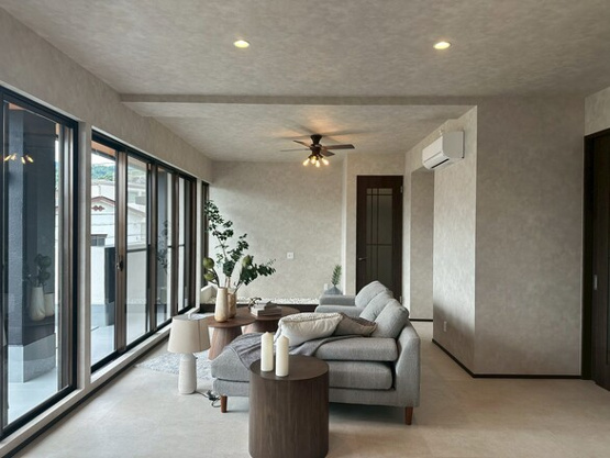 【居間・リビング】 | 伊東市宇佐美　戸建