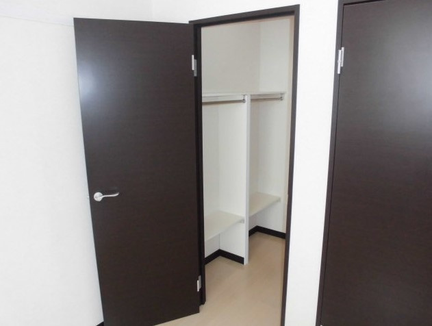 レオネクストカーサドマーニⅢの収納