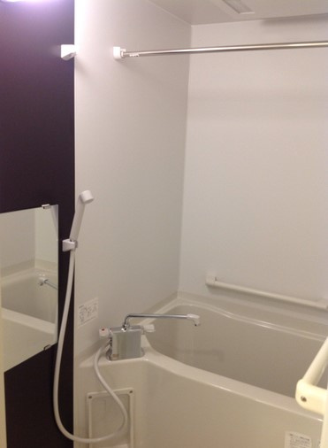 レオネクストカーサドマーニⅢの浴室