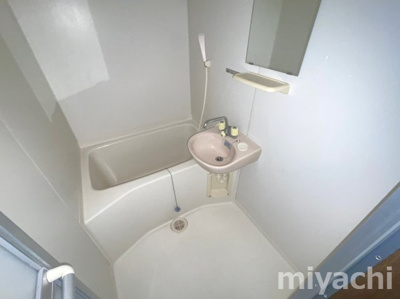 【浴室】 | グランディール矢三　D