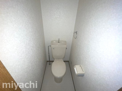 【トイレ】 | グランディール矢三　D