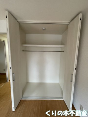 【洗面所】 | ナトリウム | 忙しい朝には欠かせない洗面所です（同タイプのお部屋です。現況を優先致します。）