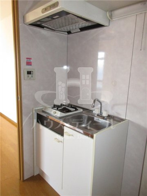 【キッチン】 | メゾンＳＡＭ | コンパクトなキッチンで掃除もラクラク