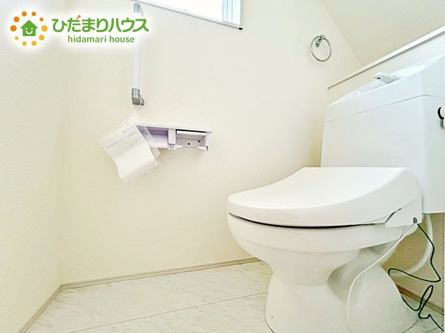 【トイレ】 | ひたちなか市稲田10期　新築戸建　7号棟 | 1・2階にトイレあるため、同時に利用でき混雑を避けられますね