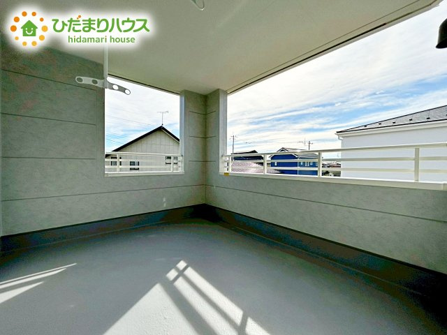 【バルコニー】 | ひたちなか市稲田10期　新築戸建　7号棟 | バルコニー付きなら洗濯物がたくさん干せて乾きやすいですね