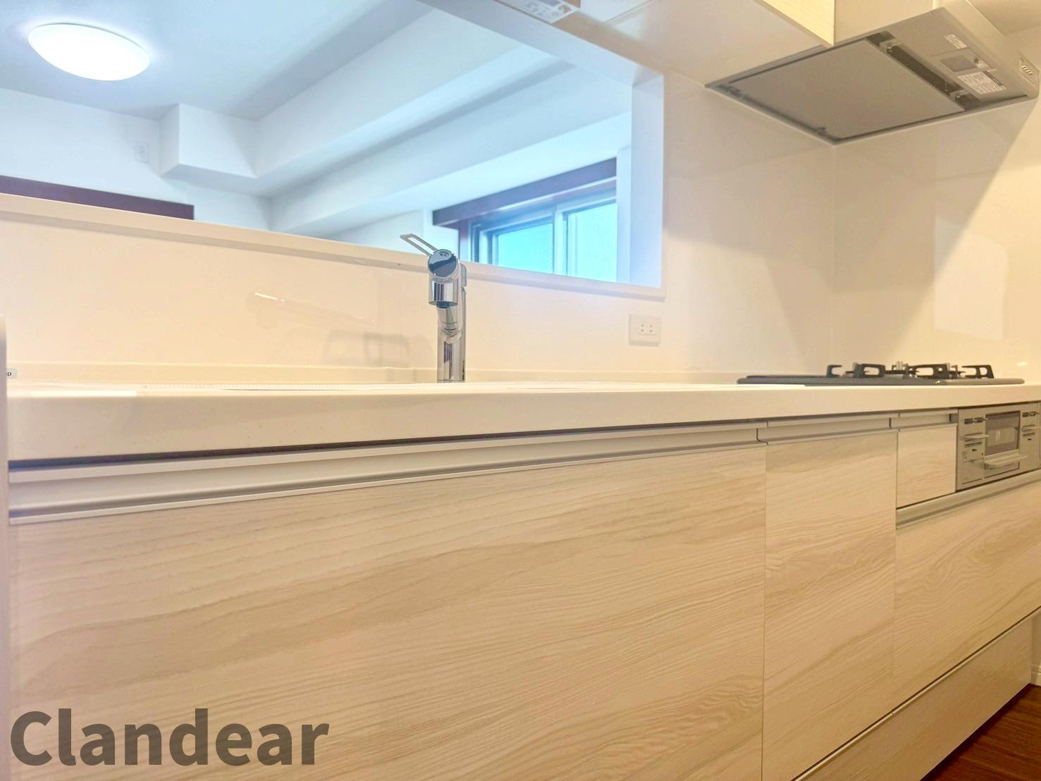 日神パレステージ竹ノ塚第2のキッチン|ドキドキの新生活も、安心してスタート。ぴったりの住まいを見つけませんか？クランディアが一緒に住まい選びをサポートします‼　まずは、お気軽にお問合せください　＃クランディア