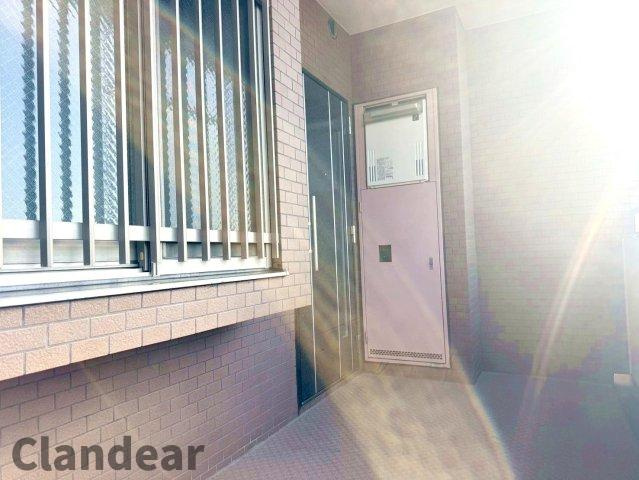 日神パレステージ竹ノ塚第2の玄関|ドキドキの新生活も、安心してスタート。ぴったりの住まいを見つけませんか？クランディアが一緒に住まい選びをサポートします‼　まずは、お気軽にお問合せください　＃クランディア