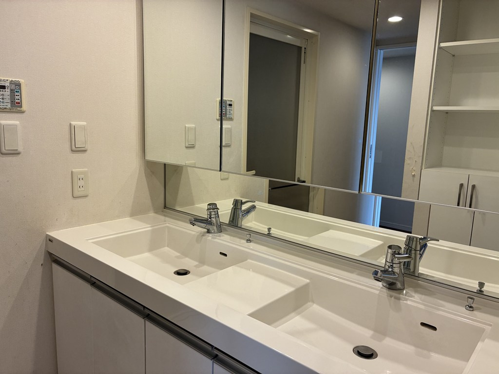 【独立洗面台】の画像