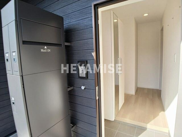 ベル　フルーリールリノアの玄関|※室内画像は類似物件のもの