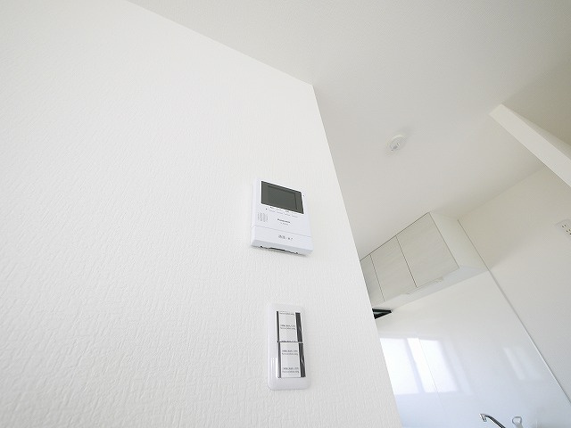 カーサ.＋のセキュリティ|モニター付きインターホンです