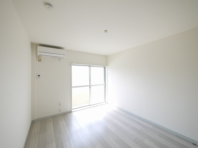 カーサ.＋の洋室|明るい洋室です