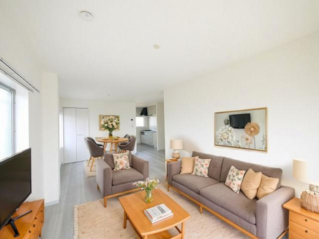 カーサ.＋の居間・リビング|CGで家具等を配置したもので家具等は含まれません