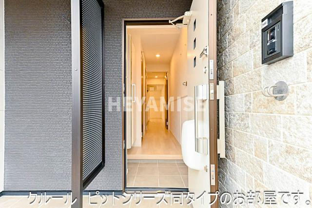 エイティエイト富の原Ⅰの玄関