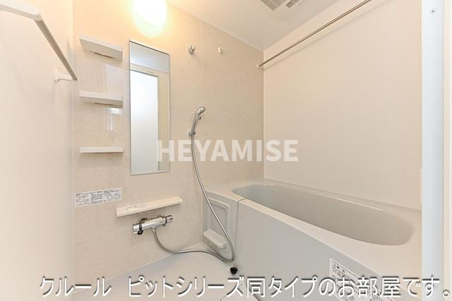 エイティエイト富の原Ⅰの浴室