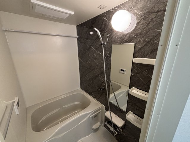 サンシルクトゥーミーの浴室|※同物件同室タイプの写真でございます※現況を優先します※