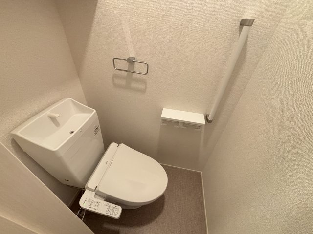 サンシルクトゥーミーのトイレ|※同物件同室タイプの写真でございます※現況を優先します※