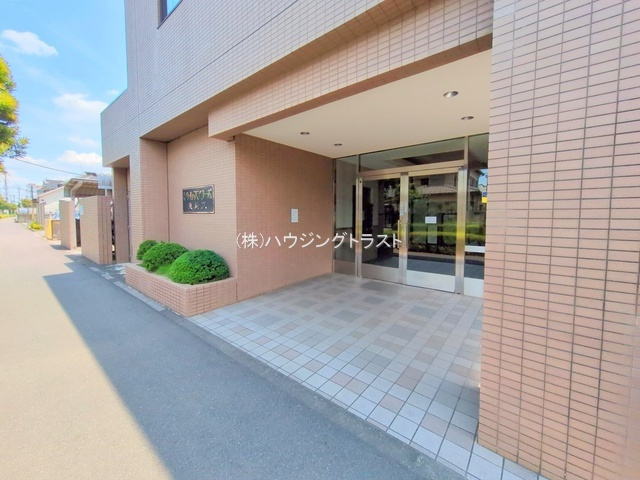 仲介手数料無料　シャルマンコーポ東所沢のエントランス