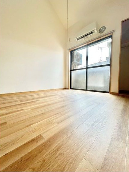 Ｋコーポ駒込の居間・リビング