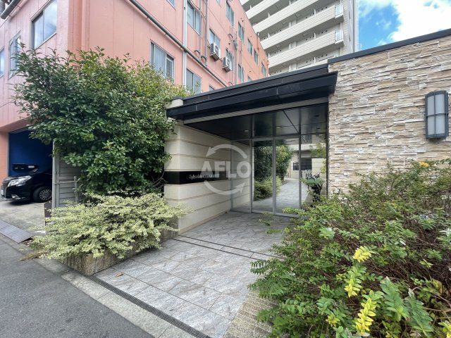 スプランディッド大阪WESTのエントランス|スプランディッド大阪WEST　エントランス