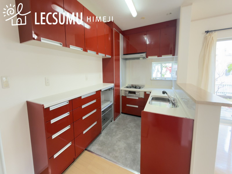 姫路市辻井７丁目／中古戸建のキッチン