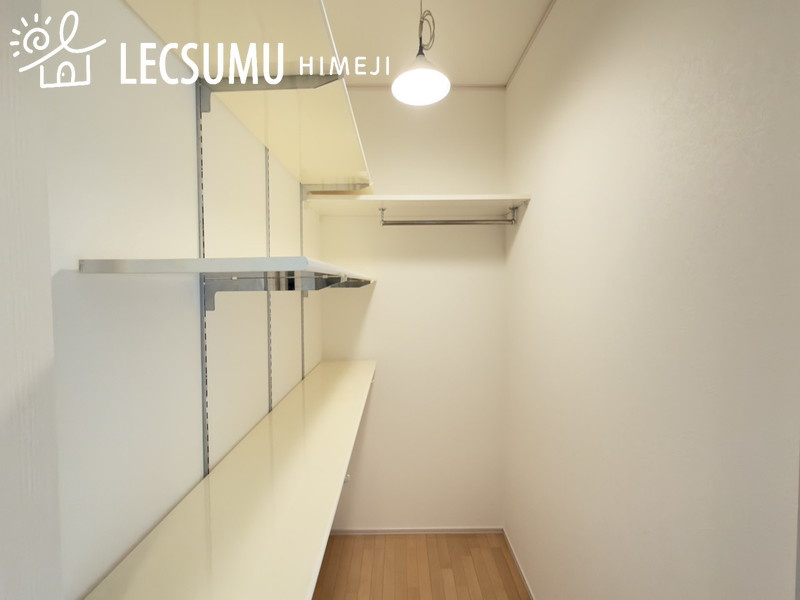 姫路市辻井７丁目／中古戸建の収納