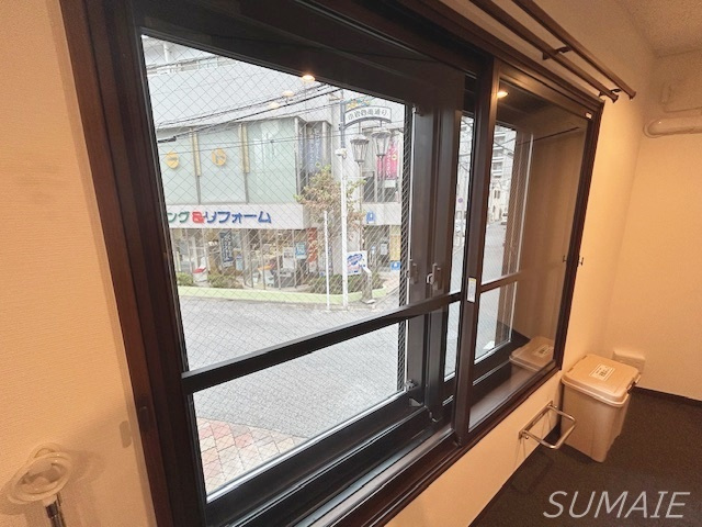 ラシクラス小岩駅前の内装|複層ガラスです！