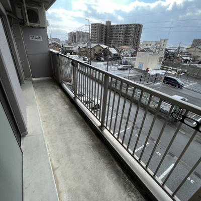 【バルコニー】 | グランシャリオ