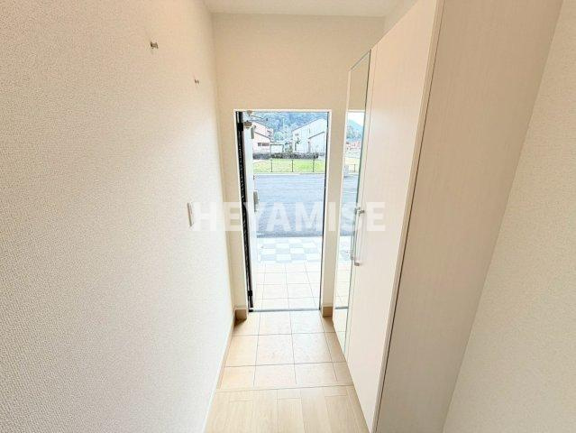 ファミール・ヴィスタの玄関