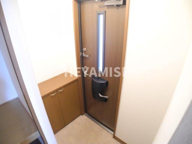 ウィルモア平山の玄関