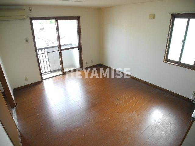 ウィルモア平山の内装