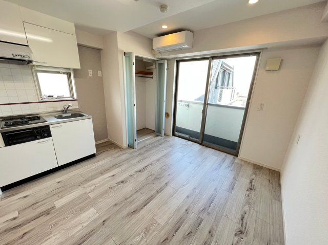 皐綾館の居間・リビング