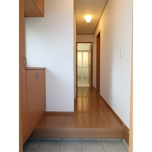 池袋三丁目戸建の玄関