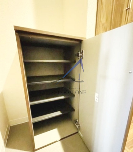 Brote三ノ輪の玄関|玄関です。