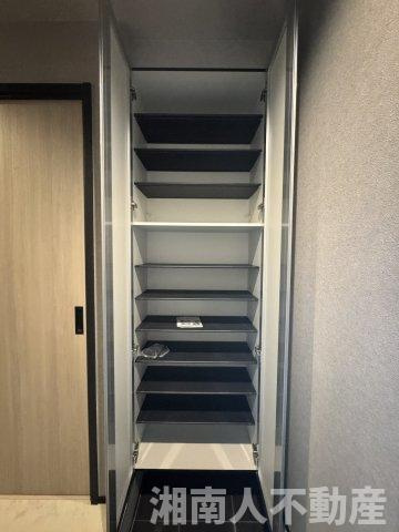 鎌倉市岩瀬１４５３新築戸建ての収納|たっぷりとした収納スペースです