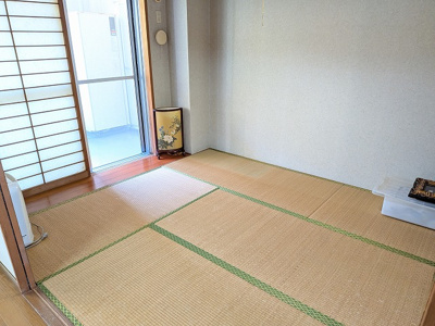 【和室】 | ドゥ・マテール穴生（C-39）