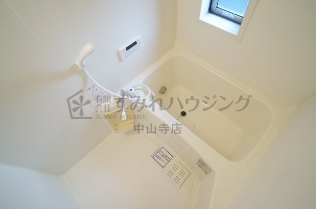 大塚様戸建貸家Ⅱの浴室