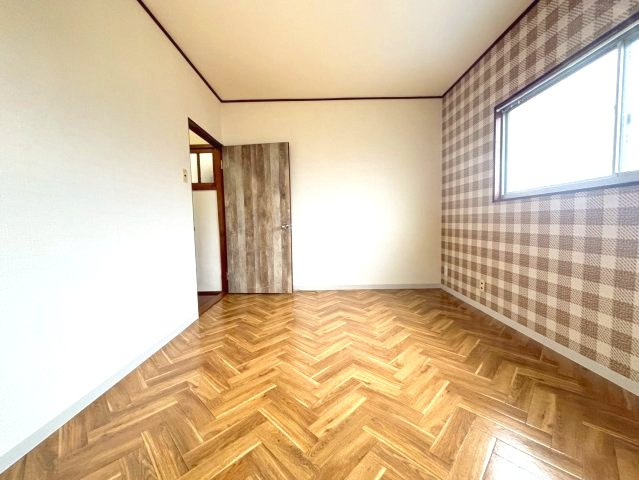 RH錦町の洋室