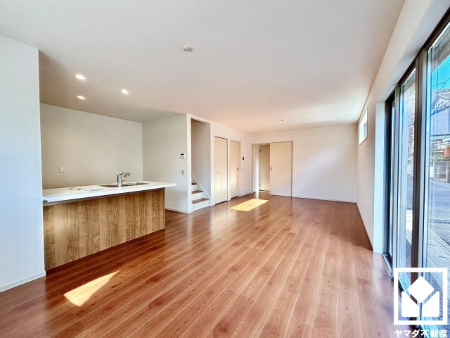 伏見区醍醐柏森町　1期　1号地の居間・リビング