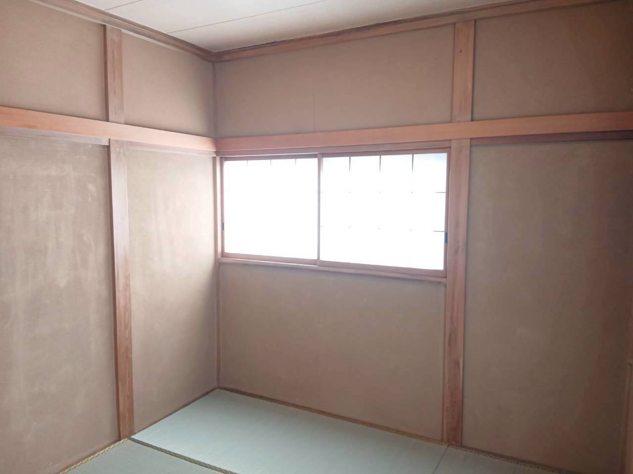 松山1804-253貸家の和室|い草の香りが落ち着く素敵な和室です