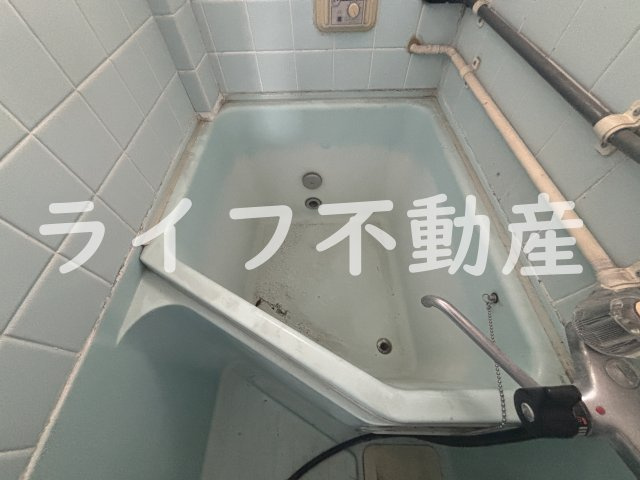西田マンションの浴室|お風呂で日々の疲れを落としましょう