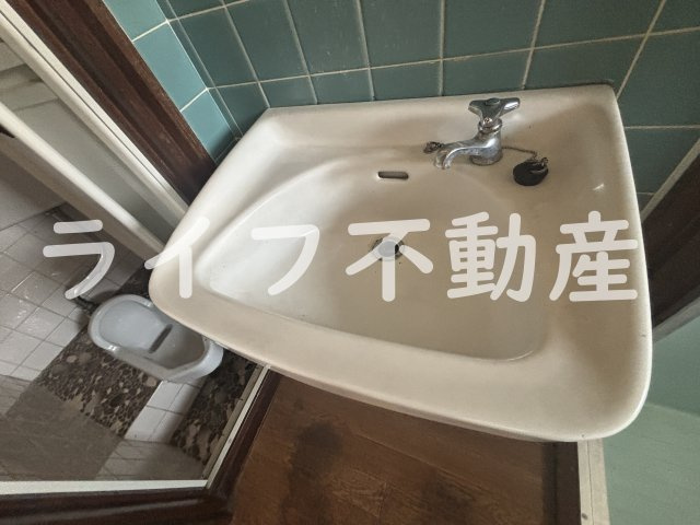 西田マンションの洗面所|忙しい朝には欠かせない洗面所です