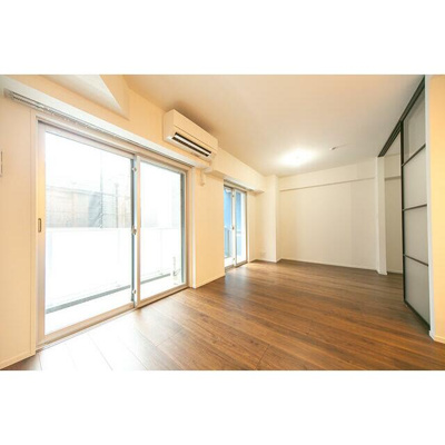 【居間・リビング】 | le Sud α | 11.8帖のきれいなLDK。