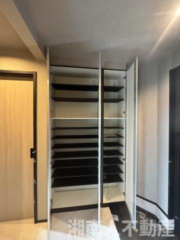 鎌倉市岩瀬１４５３新築戸建ての収納|大きなスペースがあり、収納には困りません