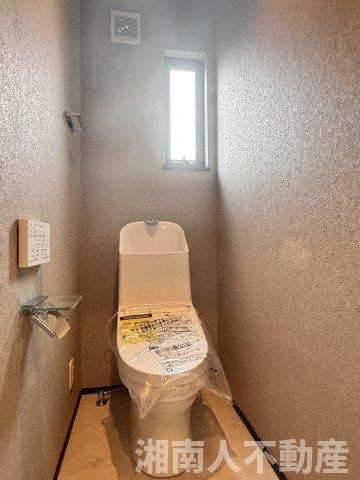 鎌倉市岩瀬１４５３新築戸建てのトイレ|コンパクトで使いやすいトイレです