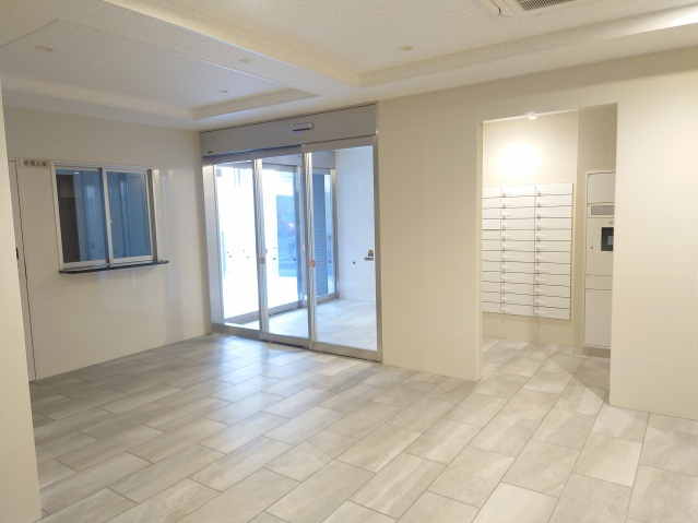 KO　RESIDENCE　銀山町のロビー